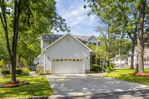 542 Holmes Ave, Forked River, NJ 08731 photo 2