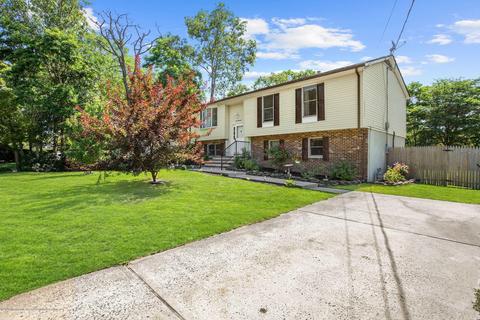 419 Cornell Dr, Brick, NJ 08723 photo 3