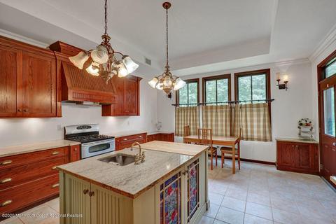 13 Pine Dr, Millstone, NJ 08510 photo 19