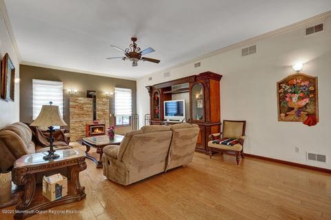 13 Pine Dr, Millstone, NJ 08510 photo 13