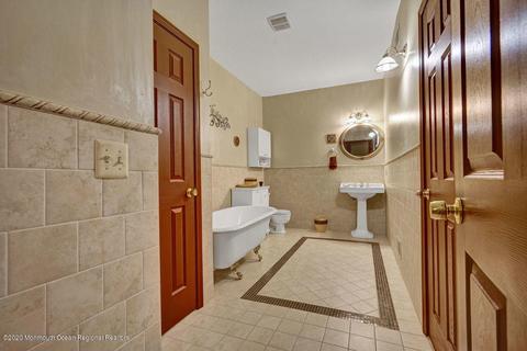 13 Pine Dr, Millstone, NJ 08510 photo 23