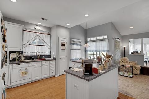 111 Spring Lake Blvd, Waretown, NJ 08758 photo 17
