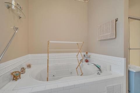 111 Spring Lake Blvd, Waretown, NJ 08758 photo 28