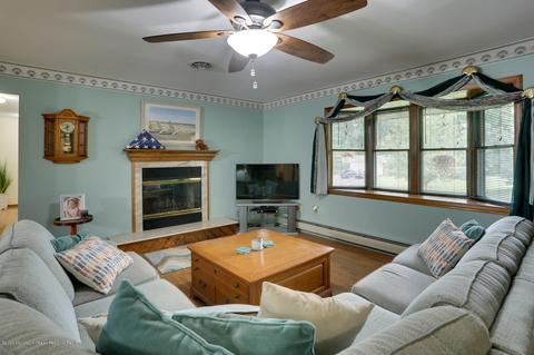 5 Eleanor Dr, Wrightstown, NJ 08562 photo 6