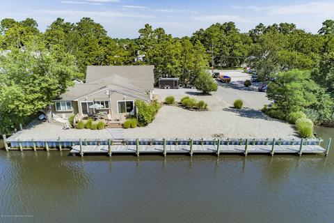 732 Bermuda Dr, Forked River, NJ 08731 photo 3