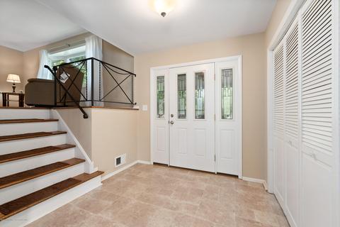6 Daniel Dr, Matawan, NJ 07747 photo 3