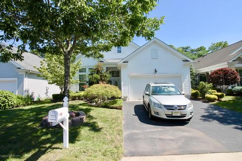 68 Marlow Dr, Jackson, NJ 08527 photo 1