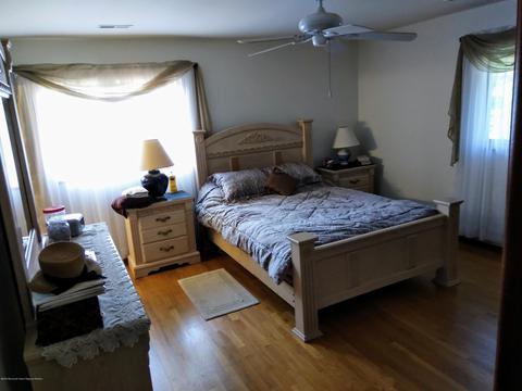 523 Holmes Ave, Forked River, NJ 08731 photo 17