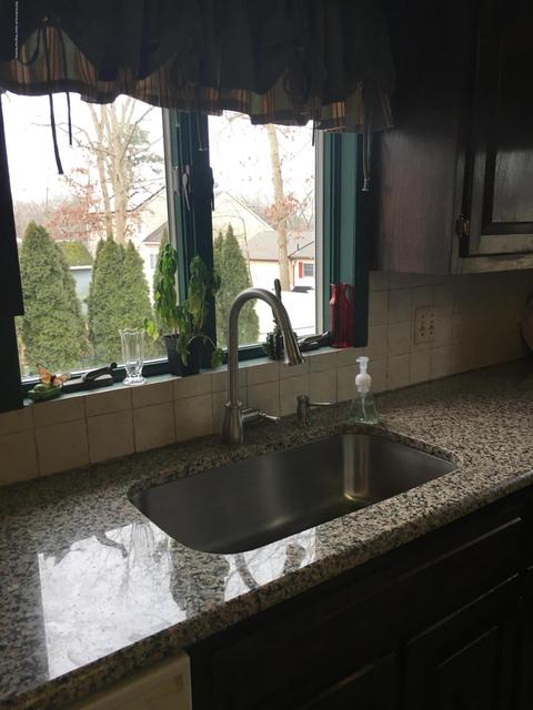 523 Holmes Ave, Forked River, NJ 08731 photo 11