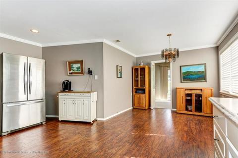 47 Blake Cir, Brick, NJ 08724 photo 8