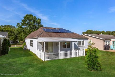 47 Blake Cir, Brick, NJ 08724 photo 15