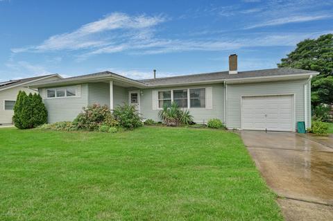 813 Leeward Dr, Forked River, NJ 08731 photo 1