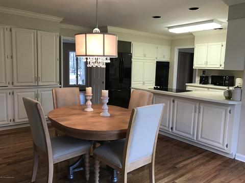 93 W River Rd, Rumson, NJ 07760 photo 10