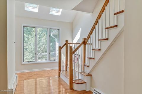 93 W River Rd, Rumson, NJ 07760 photo 6