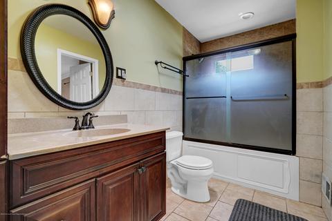 15 Waverly Dr E, Edison, NJ 08817 photo 25