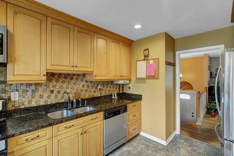 15 Waverly Dr E, Edison, NJ 08817 photo 14