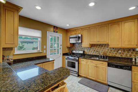 15 Waverly Dr E, Edison, NJ 08817 photo 16