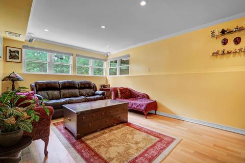 15 Waverly Dr E, Edison, NJ 08817 photo 19