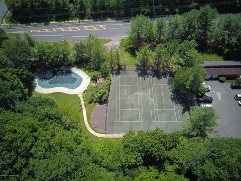 28 Arrowsmith Ct, Matawan, NJ 07747 photo 27