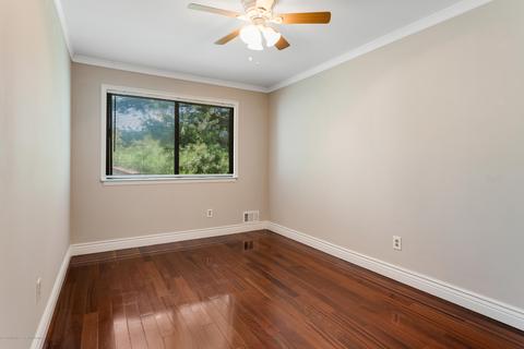 28 Arrowsmith Ct, Matawan, NJ 07747 photo 15