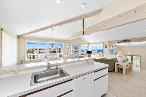 16 E 80th St, Harvey Cedars, NJ 08008 photo 7