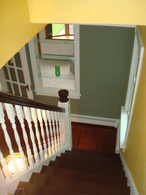 73 Hull Ave, Freehold, NJ 07728 photo 8