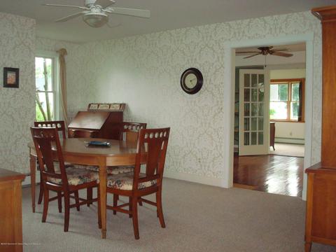 73 Hull Ave, Freehold, NJ 07728 photo 7