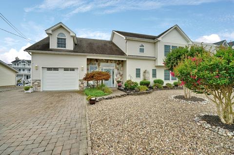 828 Forepeak Dr, Forked River, NJ 08731 photo 6