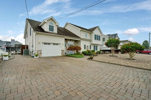 828 Forepeak Dr, Forked River, NJ 08731 photo 9