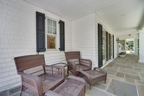 36 Robin Rd, Rumson, NJ 07760 photo 2