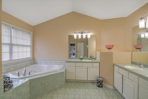 7 Danser Dr, Millstone, NJ 08535 photo 9