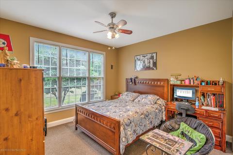 7 Danser Dr, Millstone, NJ 08535 photo 10