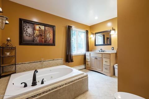 386 Croshaw Rd, Wrightstown, NJ 08562 photo 18