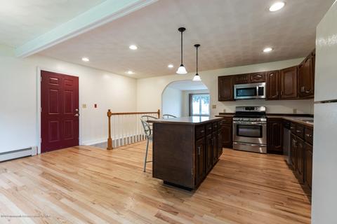 386 Croshaw Rd, Wrightstown, NJ 08562 photo 9