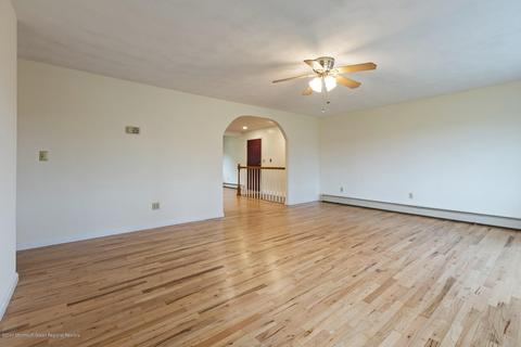 386 Croshaw Rd, Wrightstown, NJ 08562 photo 6