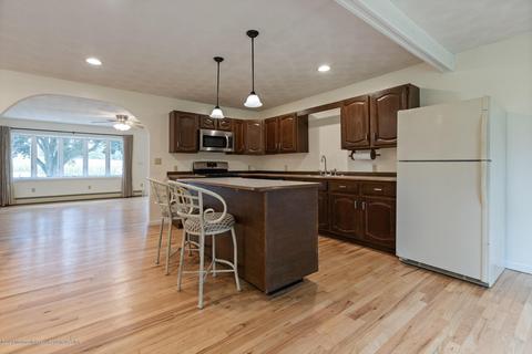 386 Croshaw Rd, Wrightstown, NJ 08562 photo 10