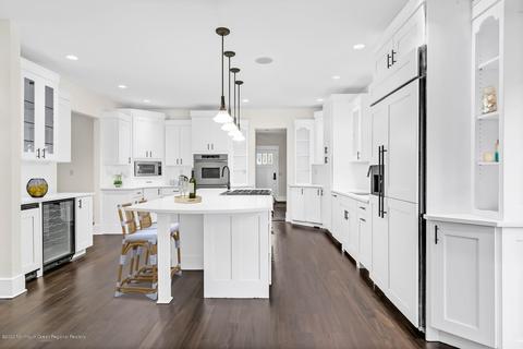 16 Robin Rd, Rumson, NJ 07760 photo 1