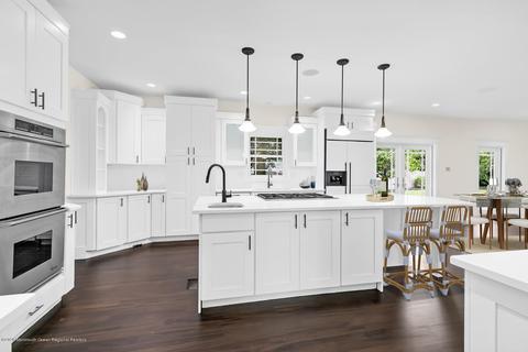 16 Robin Rd, Rumson, NJ 07760 photo 3