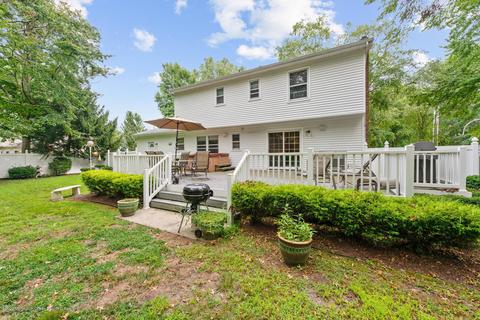 2 Sutton Ct, Matawan, NJ 07747 photo 8