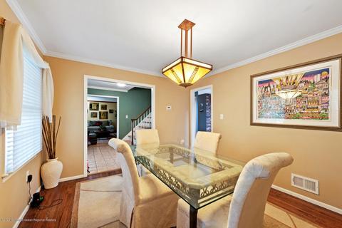 2 Sutton Ct, Matawan, NJ 07747 photo 3