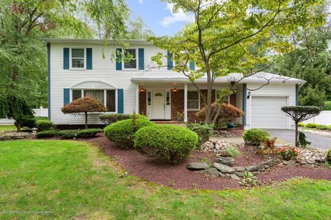 2 Sutton Ct, Matawan, NJ 07747 photo 1