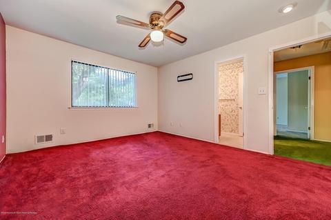24 Arrowsmith Ct, Matawan, NJ 07747 photo 11