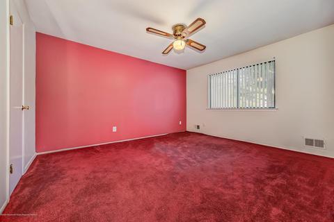 24 Arrowsmith Ct, Matawan, NJ 07747 photo 10