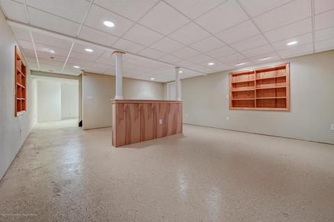 24 Arrowsmith Ct, Matawan, NJ 07747 photo 16