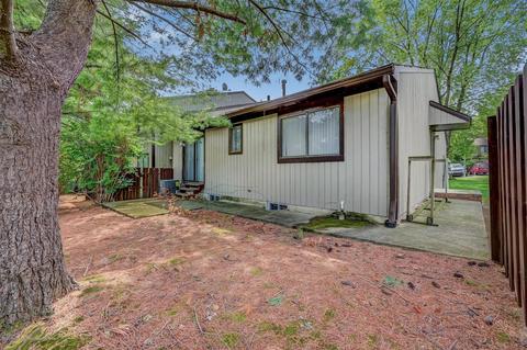 24 Arrowsmith Ct, Matawan, NJ 07747 photo 20