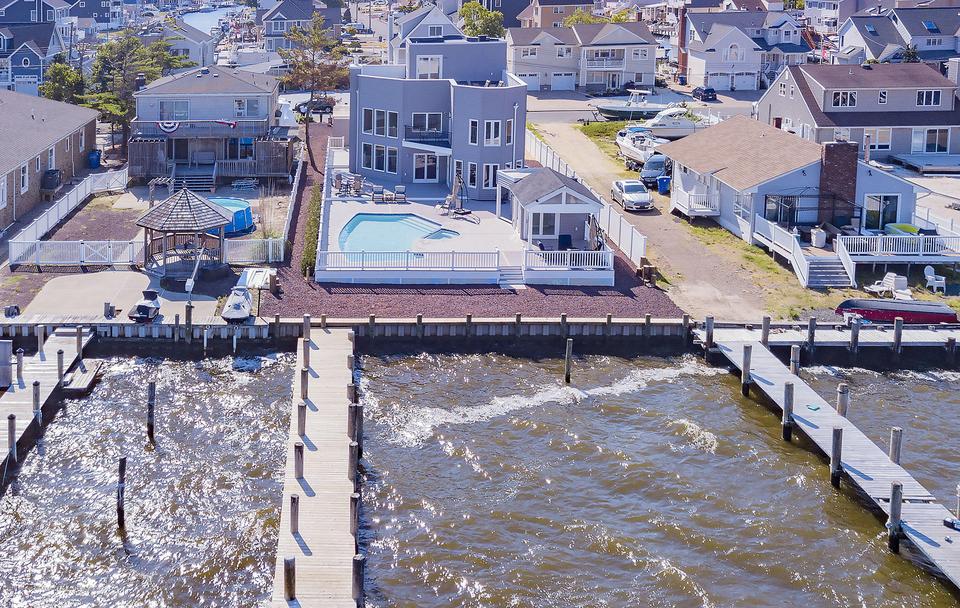 382 Aldo Dr, Toms River, NJ 08753 35 Photos MLS 22030766 Movoto