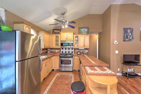 2 Doyle Rd, Matawan, NJ 07747 photo 9