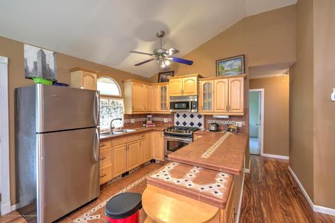 2 Doyle Rd, Matawan, NJ 07747 photo 10