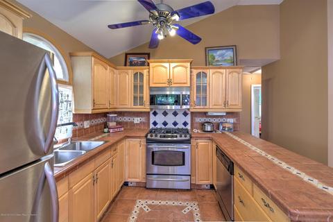 2 Doyle Rd, Matawan, NJ 07747 photo 11