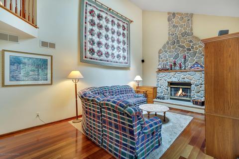 573 Constitution Dr, Jackson, NJ 08527 photo 12